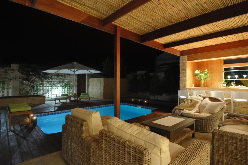 Bamboo Guest House هيرمانوس المظهر الخارجي الصورة