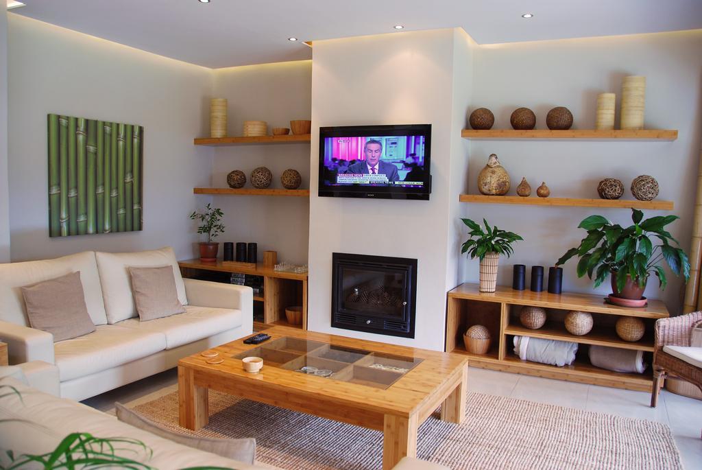 Bamboo Guest House هيرمانوس المظهر الخارجي الصورة