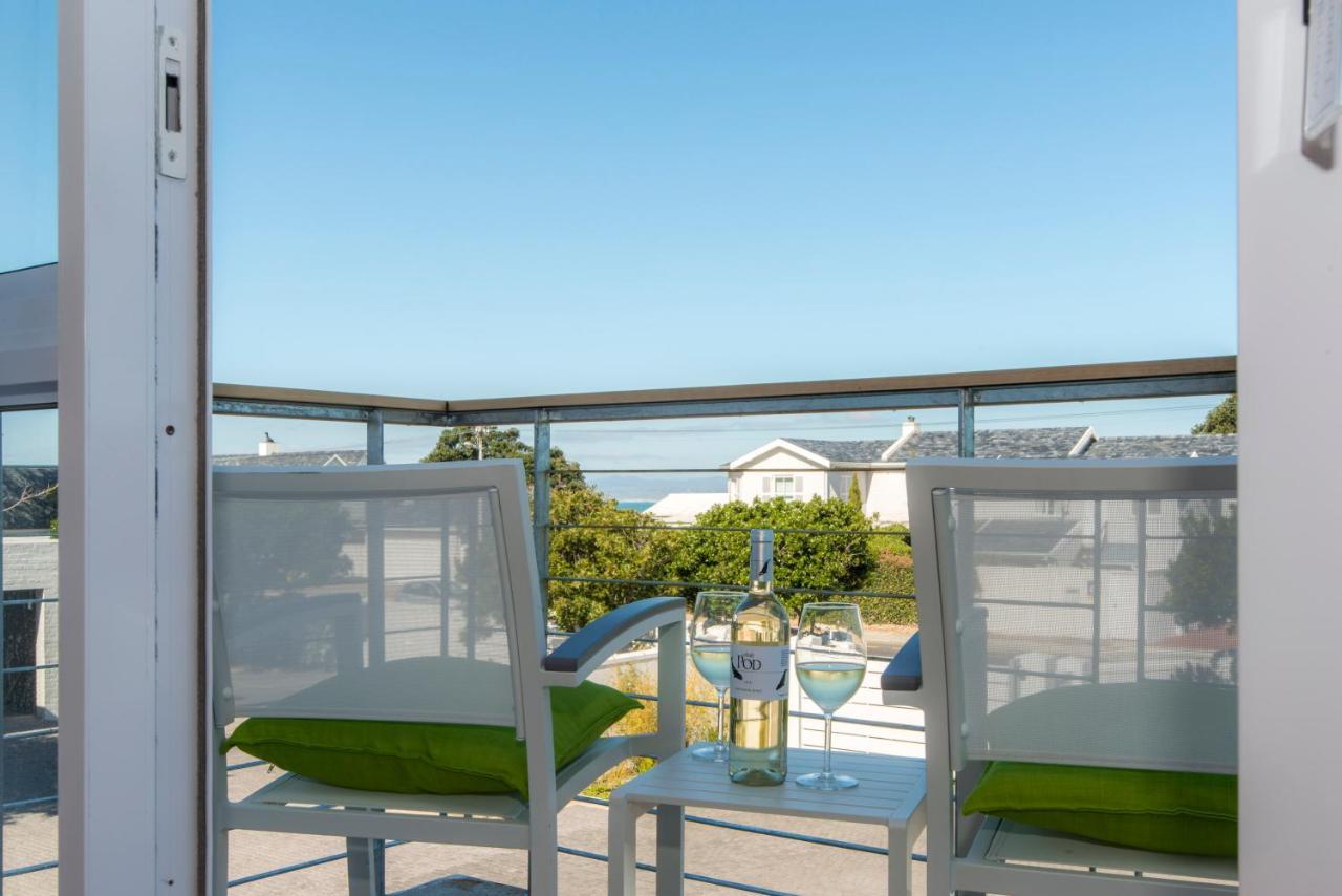 Bamboo Guest House هيرمانوس المظهر الخارجي الصورة